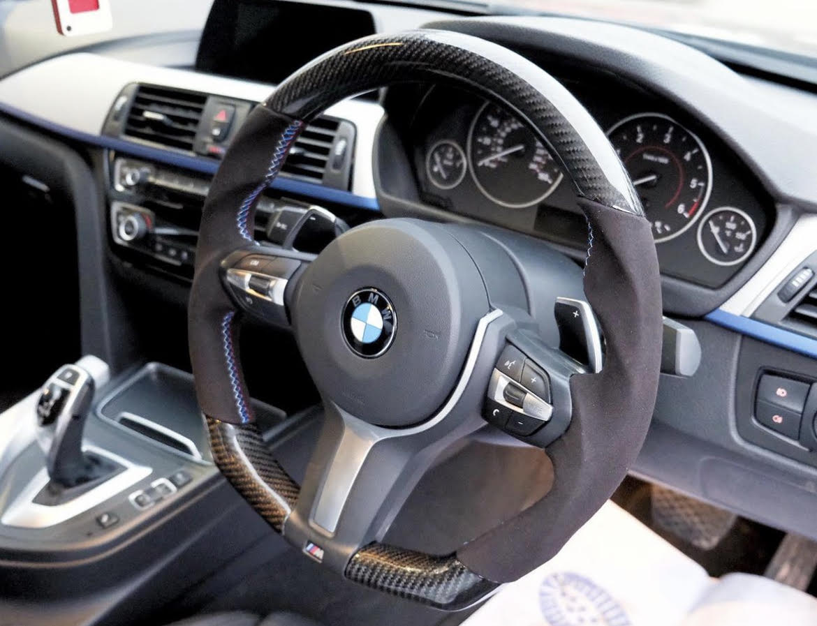 Carbon & Alcantara D Shape Steering Wheel - BMW – 2xcite